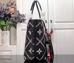 louis-vuitton-neverfull-mm-monogram-empreinte-leather-handbags-M46040_PM2_Front-view.png