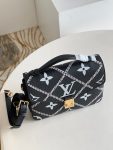 louis-vuitton-pochette-metis-monogram-empreinte-leather-handbags-M46028_PM2_Front-view.png