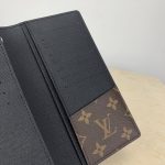 louis-vuitton-brazza-wallet-monogram-macassar-canvas-small-leather-goods-M69410_PM1_Side-view-1.webp