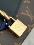 louis-vuitton-padlock-on-strap-monogram-small-leather-goods-M80559_PM2_Front-view.png