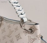 LVBAGS-1-7_6b3bf6c8-07c8-4db2-a876-5417d73f32a1.png