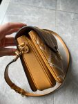 louis-vuitton-pochette-metis-monogram-empreinte-leather-handbags-M46018_PM2_Front-view.png