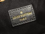 louis-vuitton-lockme-bucket-lockme-leather-handbags-M57687_PM2_Front-view-1.png