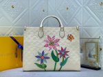 LVBAGS-1-3_0d135c47-5b2a-4689-b081-e67bdfbd5b1c.png