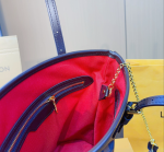 LVBAGS-1-70_6ef17430-3d88-4b17-9f90-79d0d1c95f0d.png