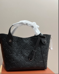 LVBAGS-1-600-_C3_97-600-px.png