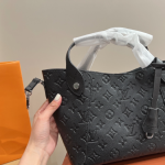 LVBAGS-1-600-_C3_97-600-px.png