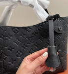 LVBAGS-1-600-_C3_97-600-px.png