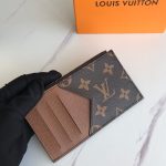 LVBAGS-1-2-4_540df259-ead7-42d5-a771-82a86da49ea5.png