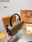 LVBAGS-1-102_d6b2b680-cb45-4c27-9884-4af86fed3f29.png