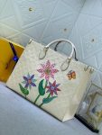 LVBAGS-1-3_0d135c47-5b2a-4689-b081-e67bdfbd5b1c.png
