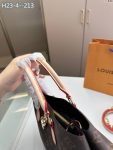 LVBAGS-1-107_21f933e3-2bcf-4ba3-8633-dd5e688da1ab.png