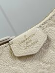 louis-vuitton-easy-pouch-on-strap-monogram-empreinte-leather-small-leather-goods-M81066_PM2_Front-view.png