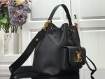 louis-vuitton-lockme-bucket-lockme-leather-handbags-M57687_PM2_Front-view-1.png