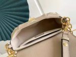 louis-vuitton-favorite-bicolor-monogram-empreinte-leather-handbags-M45836_PM2_Front-view.png