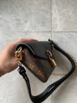 louis-vuitton-padlock-on-strap-monogram-small-leather-goods-M80559_PM2_Front-view.png