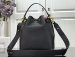 louis-vuitton-lockme-bucket-lockme-leather-handbags-M57687_PM2_Front-view-1.png