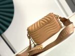 louis-vuitton-louis-vuitton-new-wave-multi-pochette-lv-new-wave-leather-handbags-M58941_PM2_Front-view.png