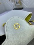 louis-vuitton-capucines-bb-capucines-sw01.png